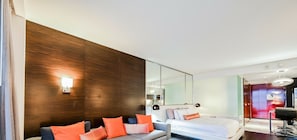 1 slaapkamer, een bureau, een strijkplank/strijkijzer, gratis wifi