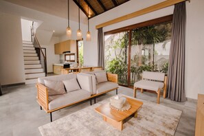 Deluxe Villa | Living area | Flat-screen TV - bale santikara (Kutuh)