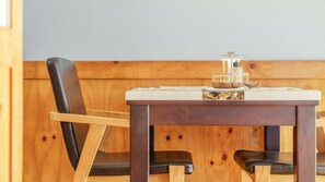 Basic Room, 1 Bedroom (room 201(Pet)) | 1 bedroom, free WiFi - Geoje Come and Stay Pension (Geoje)