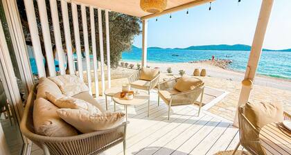 BUQEZ ECO RESORT - Villa 27 - directly by beach