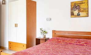 Accès Internet, draps fournis