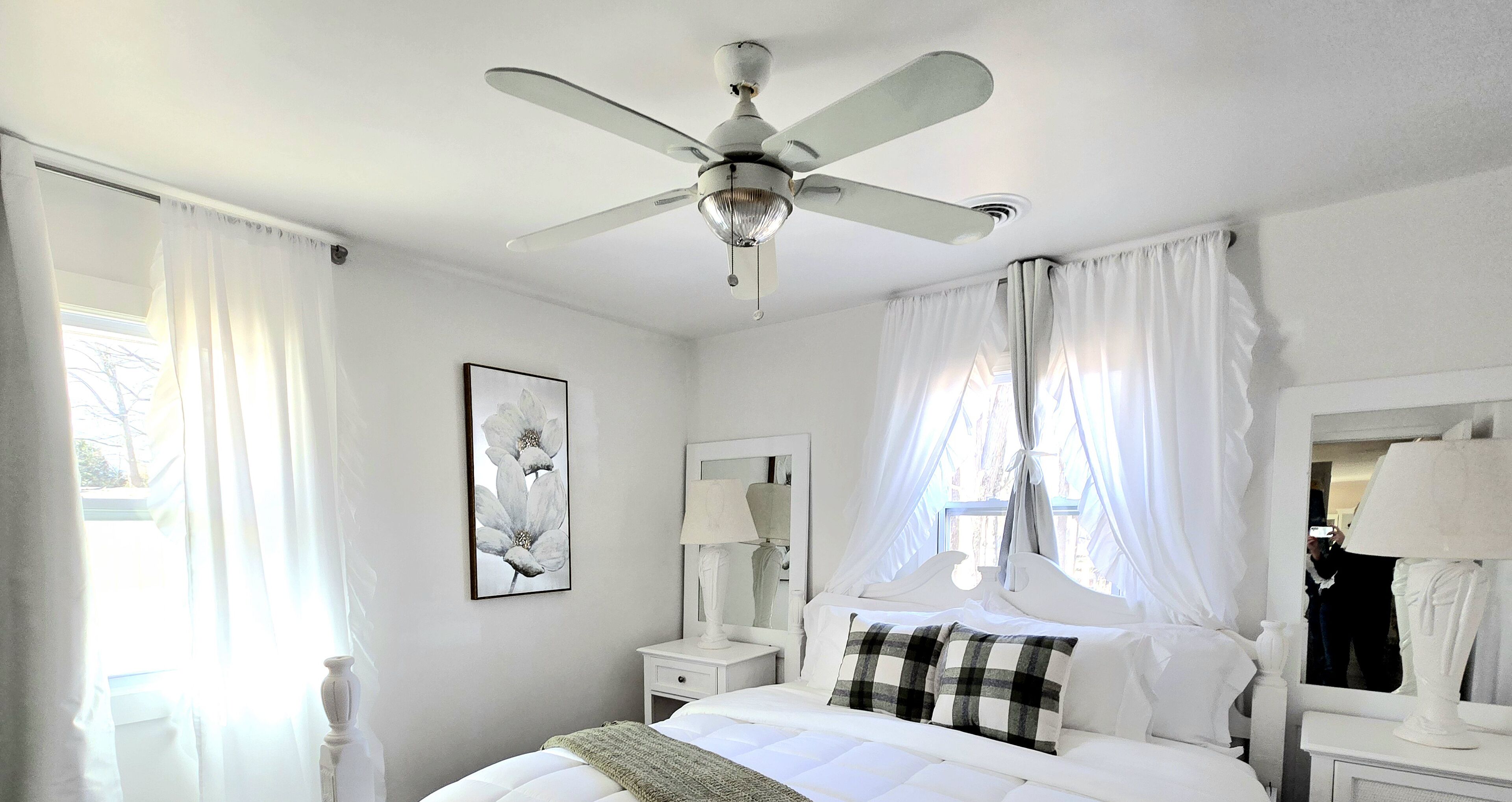 2 slaapkamers, een strijkplank/strijkijzer, wifi, beddengoed