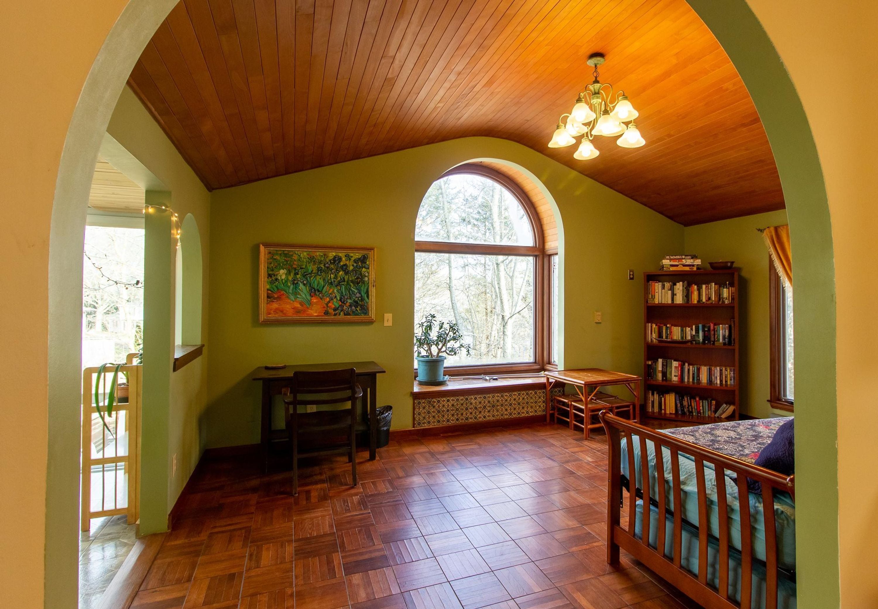 Talo | 6 makuuhuonetta