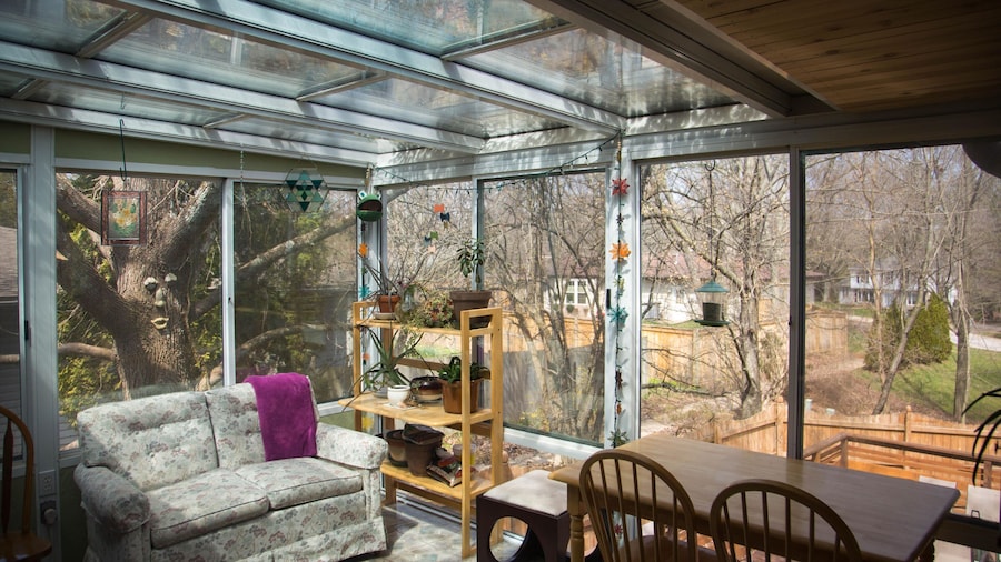 6 Bedrooms House w Hot Tub Deck Pool Table