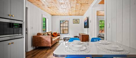 Apartment | 8 bedrooms