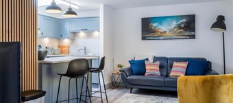 Sandy Steps - 1 Bedroom Apartment - Tenby