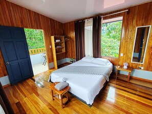 3 slaapkamers, gratis wifi, beddengoed