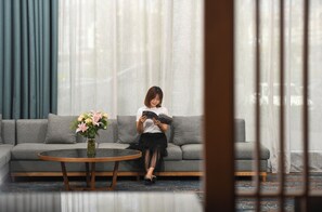Khu tiếp khách ở sảnh