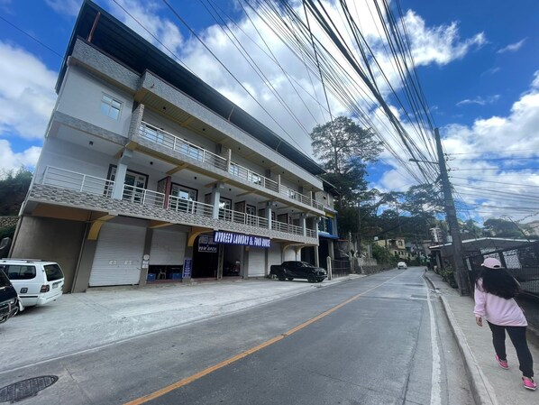 Front of property - Good Living Baguio (Baguio)