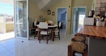 Charming 2-bedroom apartment in amazing Puerto la Paloma with WiFi