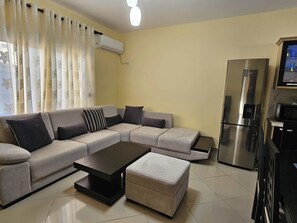 TV - Albania Dream Holidays Apartment (Saranda)