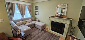 Televisor intel·ligent i llar de foc 