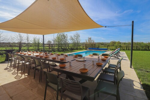 Villa Haut Briauche (61) - Heated pool - Beach Volley - 2h Paris - 45p