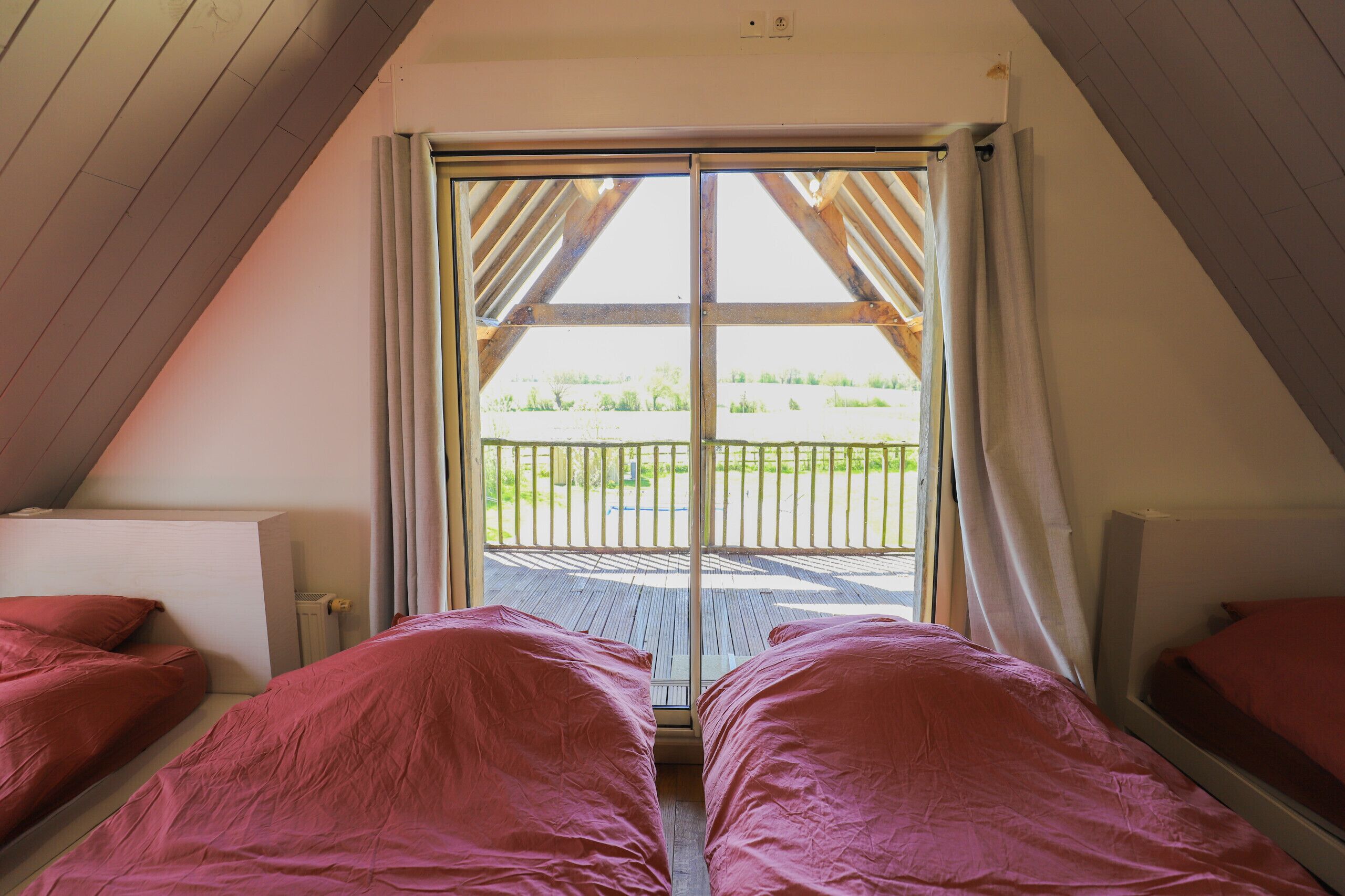 11 chambres, draps fournis