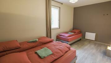 8 chambres, Wi-Fi gratuit, draps fournis