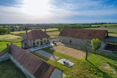 So Villa Vouzances (03) - Heated indoor pool - Basketball - 2h Lyon - 45 p.