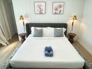 7 habitaciones, tabla de planchar con plancha, wifi y ropa de cama 