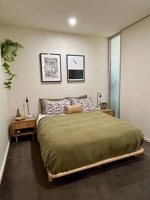 1 makuuhuone, silitysrauta/-lauta, Wi-Fi, vuodevaatteet