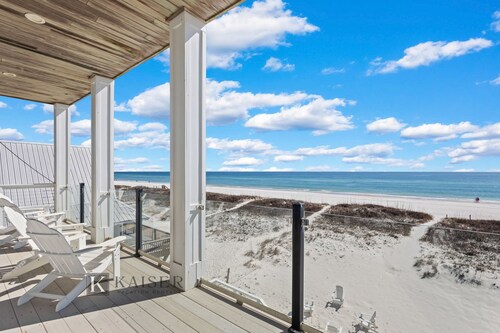 Blue Diamond by Kaiser, Beach Front Luxury Home with Swim Spa, Outdoor Bar, & Grill