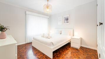 3 chambres, fer et planche Ă repasser, accĂšs Internet, draps fournis