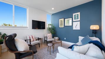 Smart TV, books, offices