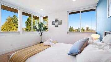2 chambres, bureau, fer et planche à repasser, Wi-Fi gratuit