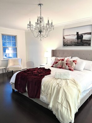 4 Schlafzimmer, Bügeleisen/Bügelbrett, WLAN, Bettwäsche