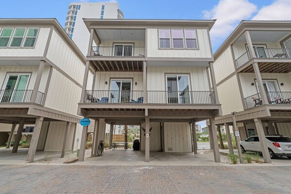 Imagen sin descripción, 1 de 49, botón