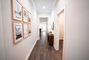 Interior - Luxury Home Near Kyle Field & Expo Center (Bryan)