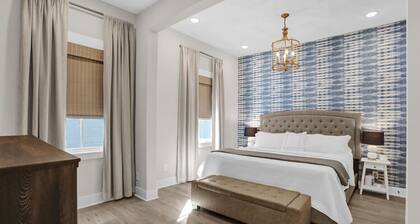 Steps to Overton Square | 100 Yr Old Historic Apt