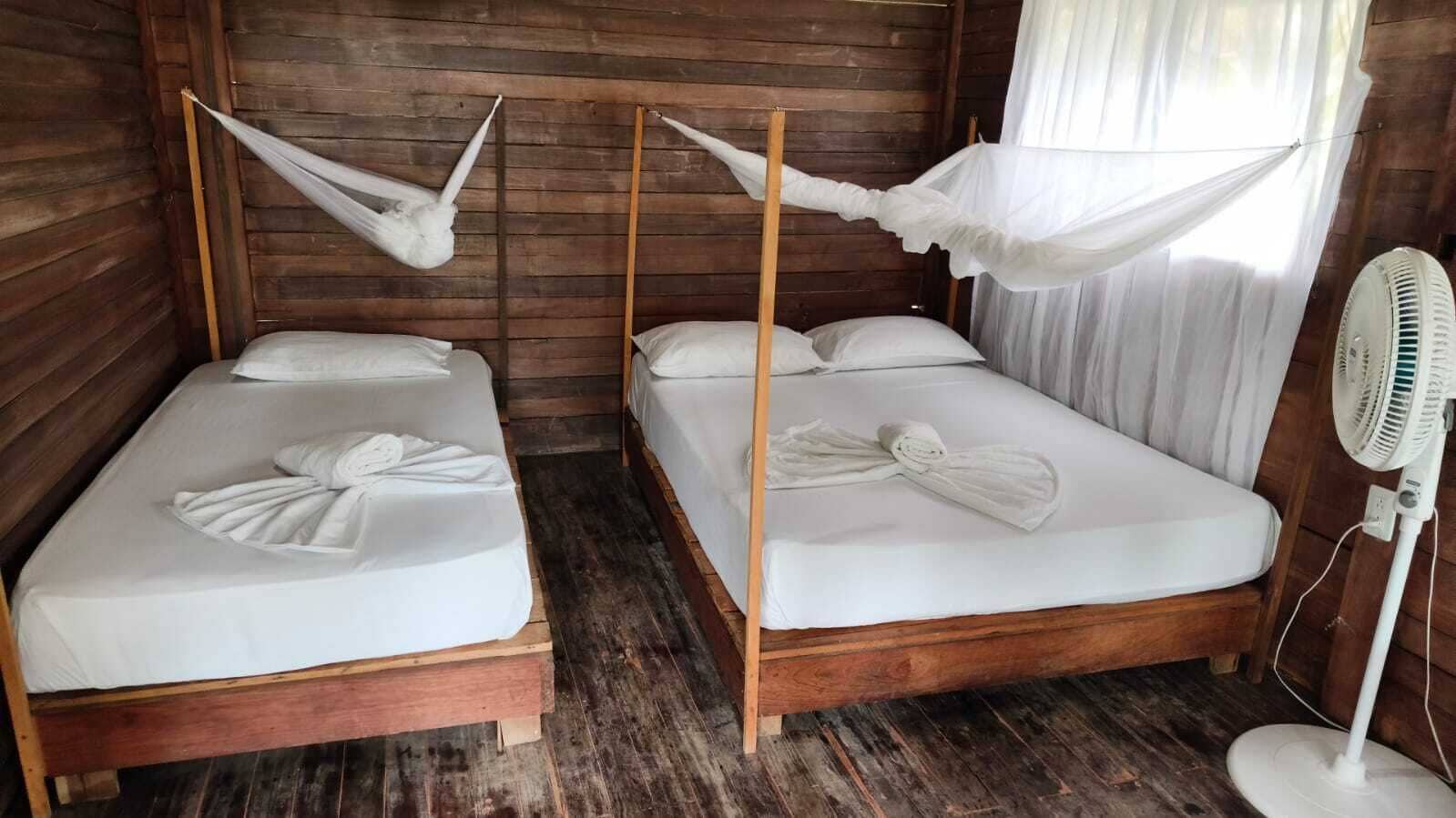 Chambre Quadruple Familiale, balcon, vue plage | Wi-Fi gratuit, draps fournis