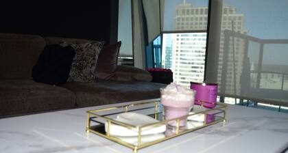 Buckhead high rise walking distance from Lenox mall!