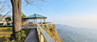 The Silver Doon – A Cozy Mountain Escape at Mall Road, Mussoorie