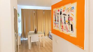 Căn hộ Tiêu chuẩn, 1 phòng ngủ, đối diện biển (Casa Duria Rosa) | Phòng ăn