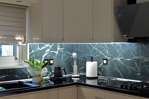 Maison Familiale, vue jardin | Cuisine privée