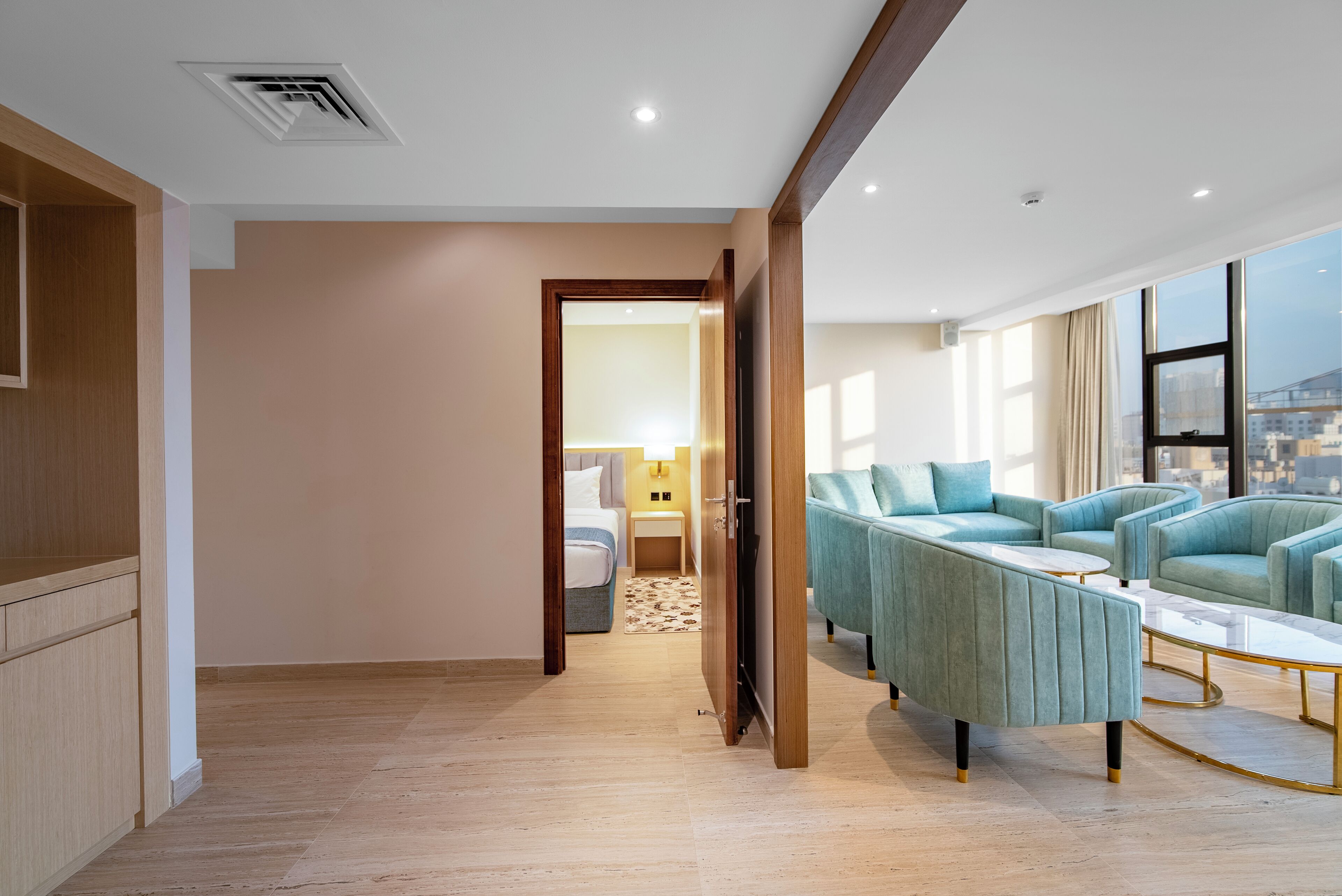 Foto - Grand Ambassador Hotel