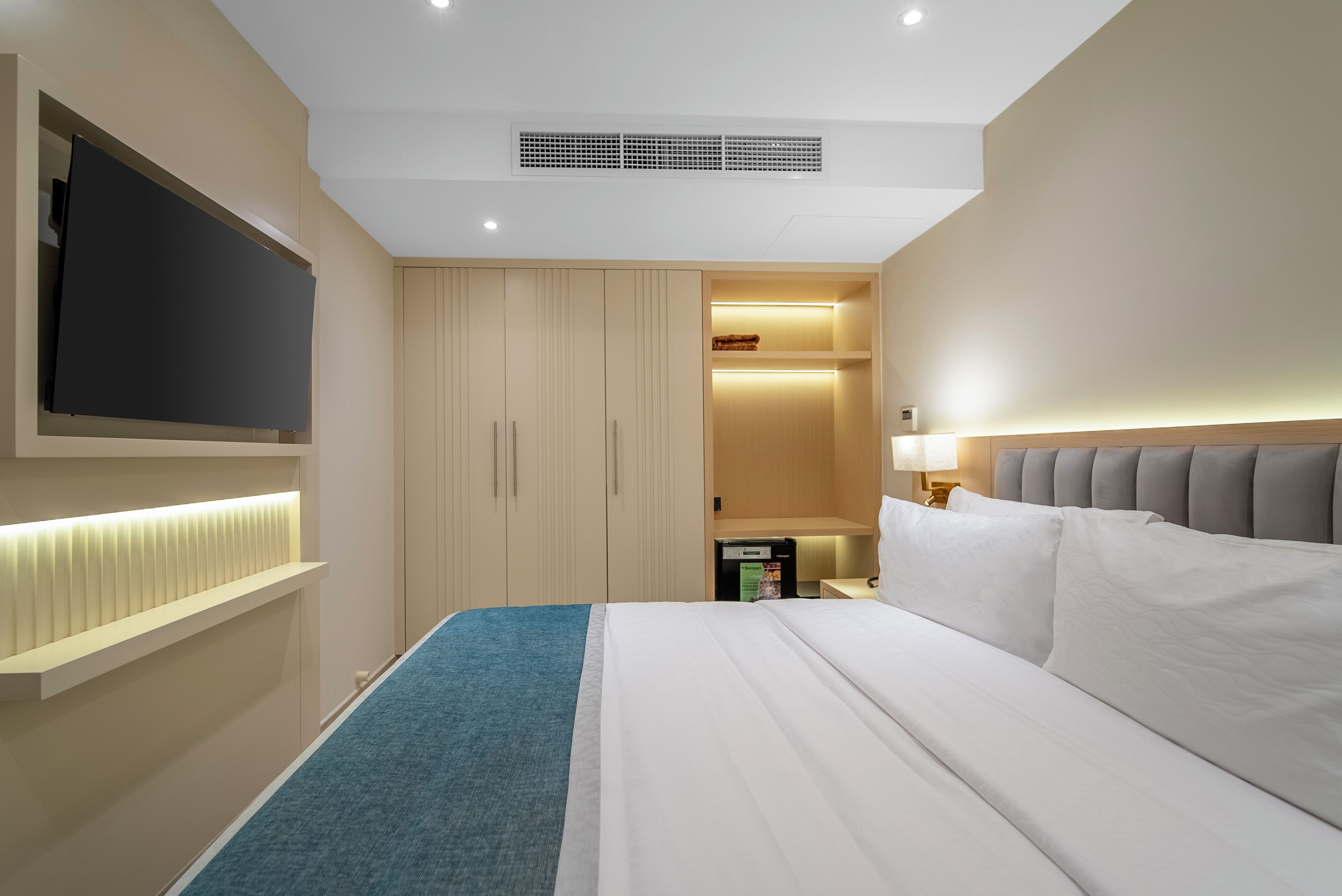 Foto - Grand Ambassador Hotel