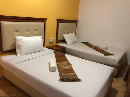 1 bedroom, free WiFi, bed sheets