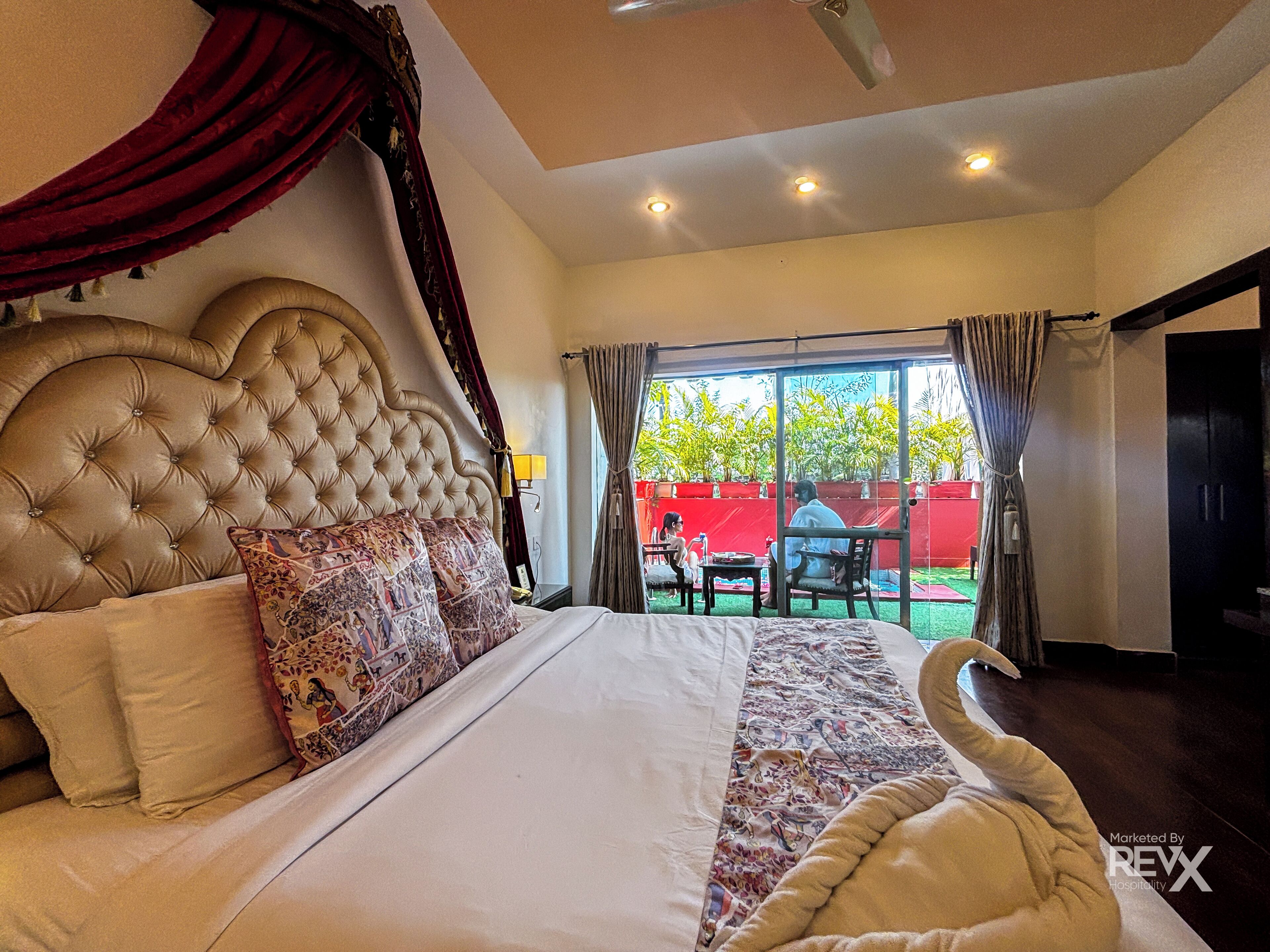 Sistema de insonorización, tabla de planchar con plancha y wifi gratis 