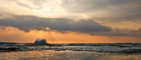 Beach/ocean view
