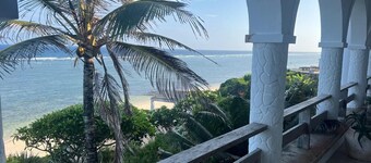 Serene Beach House in a quiet, safe area, Vipingo