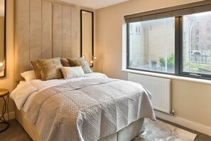 2 bedrooms - Host Stay Chic Townhouse by the Docks (Liverpool)