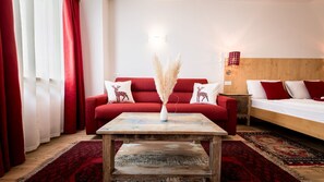 Deluxe Double Room, City View | Desk, laptop workspace, soundproofing, free cots/infant beds - Am Schloss Guest House (Brunico)