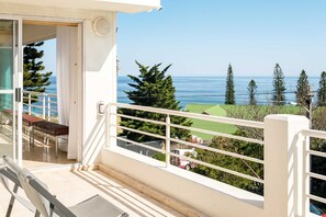 House | 4 bedrooms, desk, Internet