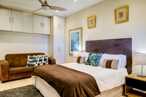 Casa | 4 habitaciones, escritorio y internet