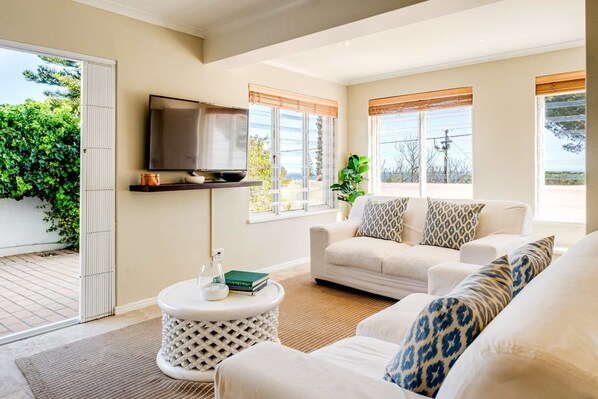 独立别墅 | 2 多间卧室、办公桌、高速上网