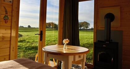 Cottage can be used all year round with fireplace & sauna