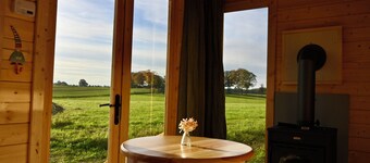 Cottage can be used all year round with fireplace & sauna