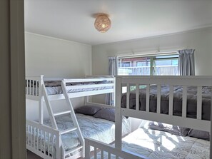 3 sovrum, gratis wi-fi och sängkläder