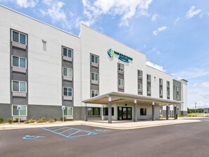 Exterior - WoodSpring Suites Prattville - Montgomery North (Prattville)